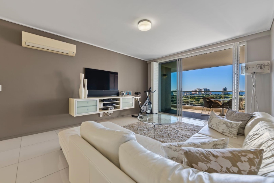 2 Bedroom Property for Sale in Green Point Western Cape